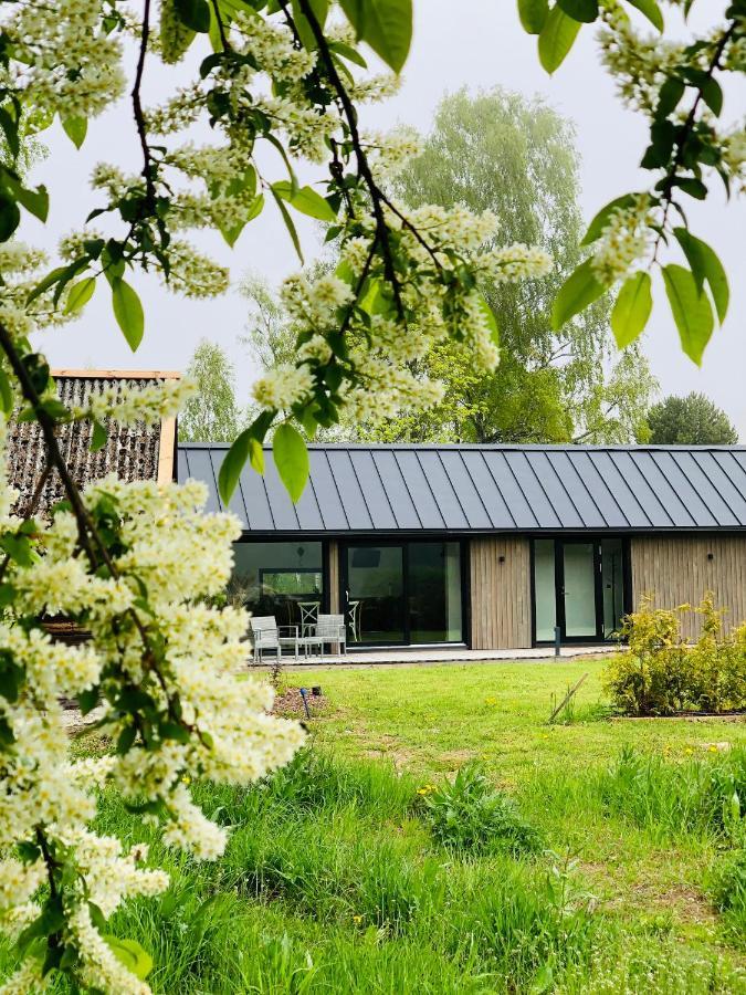 Paerli Puhkemaja / Pearl Riverside House Pudisoo Exterior photo